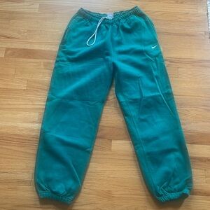 Nike Sweatpants